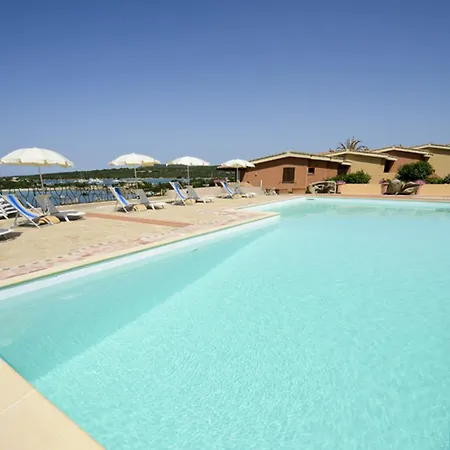 Villaggio Marineledda Hotel 4*